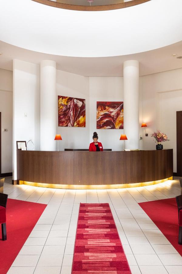 Savoie Leman Hotel